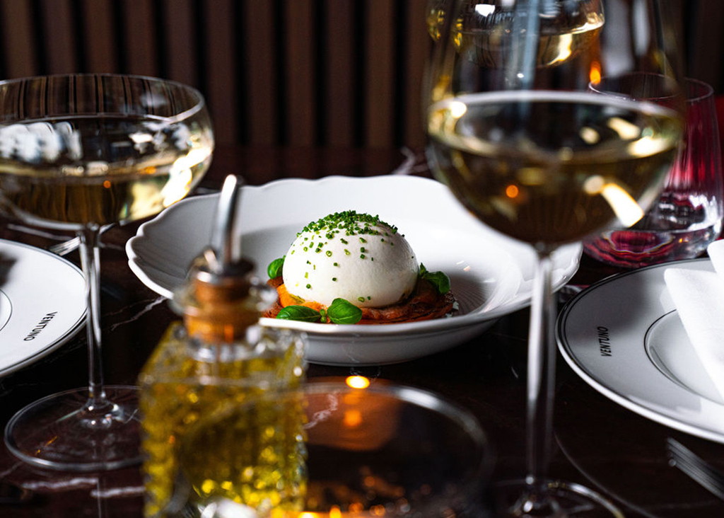 MODERN ITALIAN DINING ABOVE AMSTERDAM